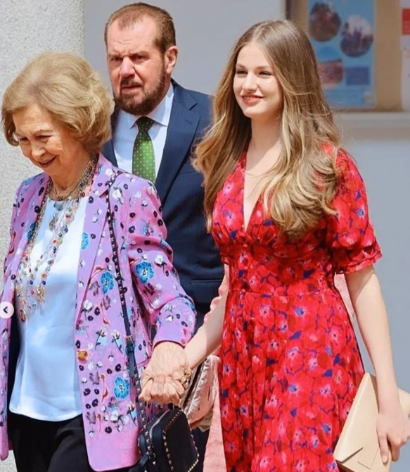 Princess Leonor of Spain: Spain’s Future Queen and Commander-in-Chief pl3
